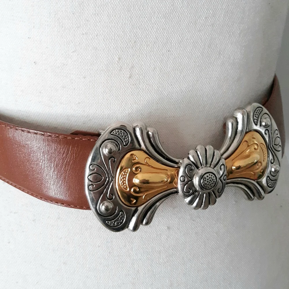 Vintage Leather Belt - Picture 2 of 4